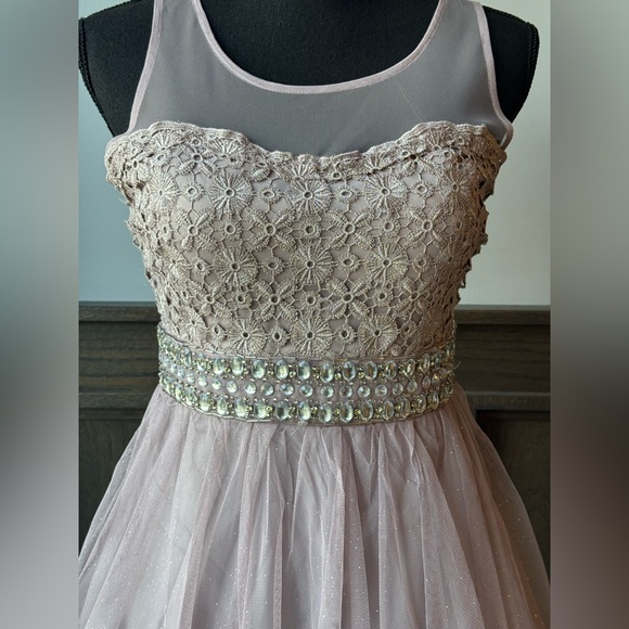 My Michelle Pink Prom Dress sz 5 - Picture 4 of 7